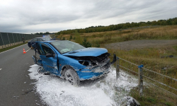 Sprawca wypadku uciekł z miejsca zdarzenia. Policja apeluje