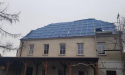 Wymiana połaci dachowej na świetlicy wiejskiej w Damianowie