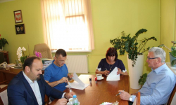 Podpisano umowę na przebudowę drogi gminnej relacji Piotrowice - Paździorno