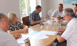 Podpisano umowę na remont drogi w Różanej