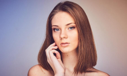 Jak skutecznie oczyszczać twarz? Żele do mycia twarzy, pianki, akcesoria