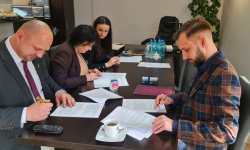 Umowa na budowę basenu w Malczycach podpisana