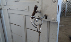 Poszukiwany z dożywotnim zakazem prowadzenia pojazdów zatrzymany