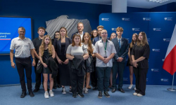 Młodzieżowa Rada Miejska w Środzie Śląskiej odwiedziła KPRM, Sejm RP i Ministerstwo Cyfryzacji