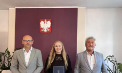 Wójt gminy Kostomłoty wręczył akty nadania stopnia nauczyciela mianowanego