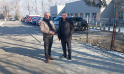 Poszerzenie dojazdu przy Żłobku Wesołe Skrzaty w Kostomłotach w celu poprawy komunikacji