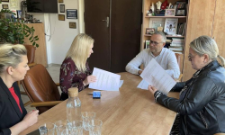 Powiat Średzki i Fundacja Drzewko Szczęścia łączą siły dla dobra dzieci, młodzieży i środowiska