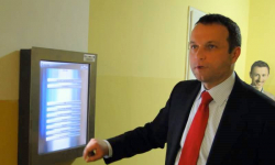 Infokiosk w średzkim starostwie