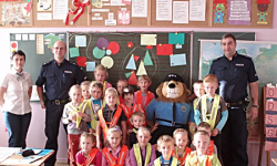 Bezpieczniej w kamizelkach odblaskowych