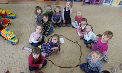 Piknik na placu zabaw