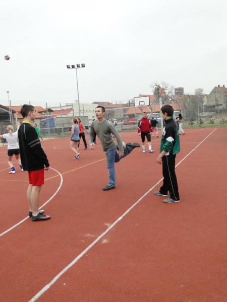 Wiosenny turniej piłki nożnej i siatkowej PZSP nr 2 w Środzie Śląskiej