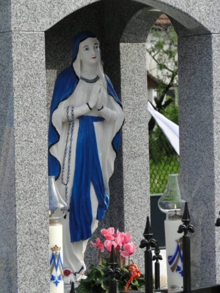 Nowa kapliczka w Jastrzębcach