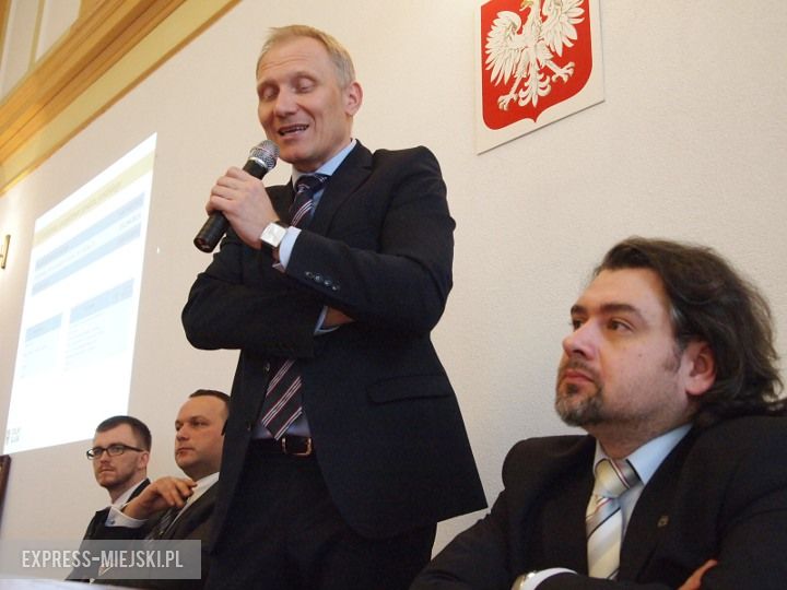 Spotkanie w starostwie z vipami