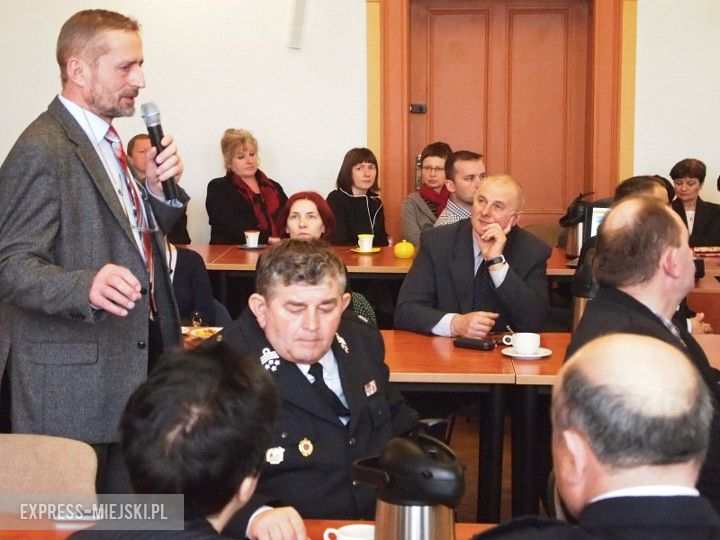 Spotkanie w starostwie z vipami