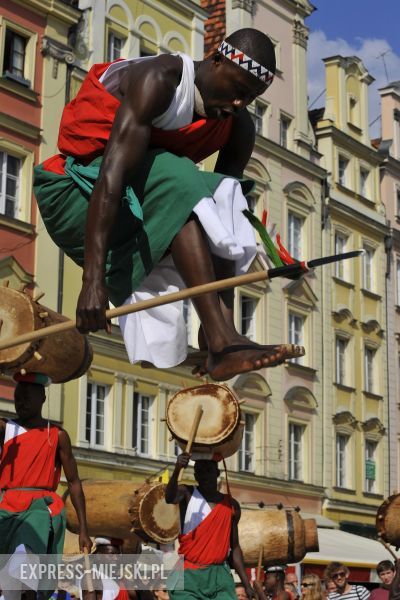 THE ROYAL DRUMMERS OF BURUNDI