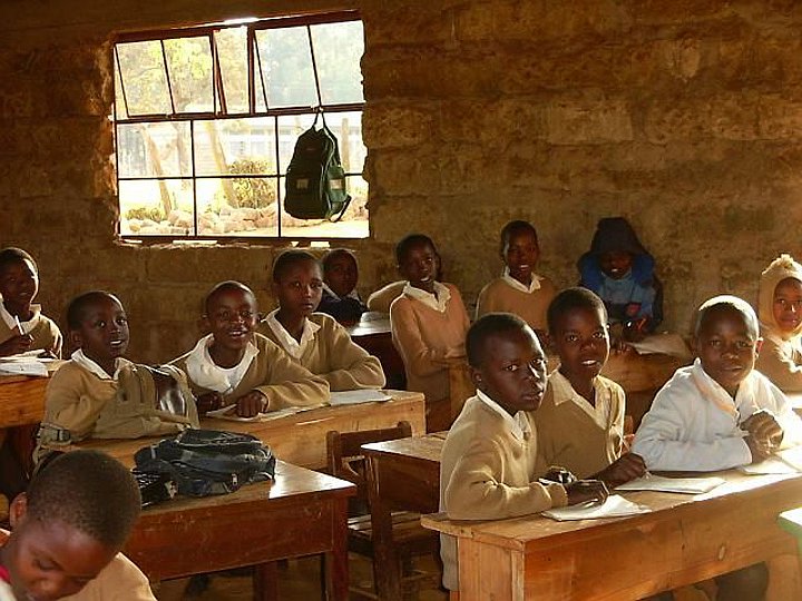 Uczniowie ze Środy Śląskiej kilka razy wysyłali już fundusze na zakup przyborów szkolnych dla małych kenijczyków