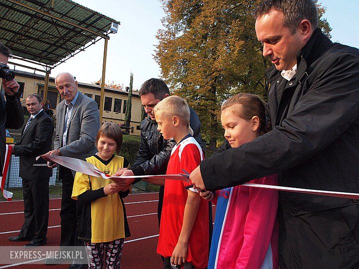 Otwarcie nowej bieżni i zawody sportowe