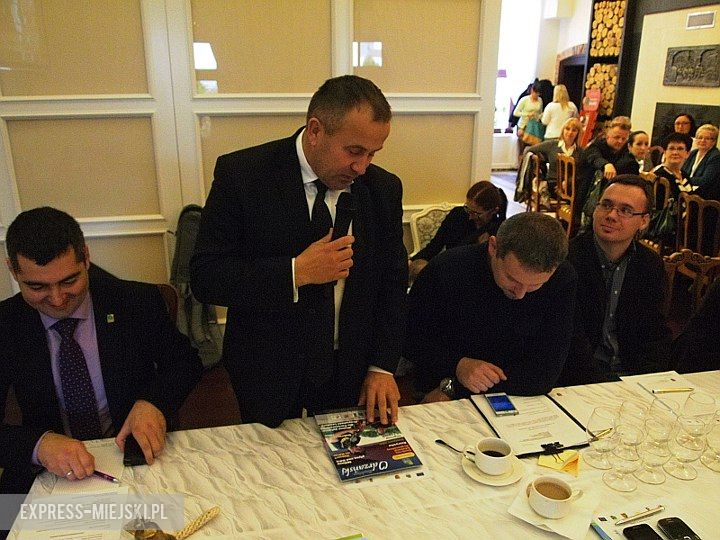 Konferencja w winnicy Jaworek