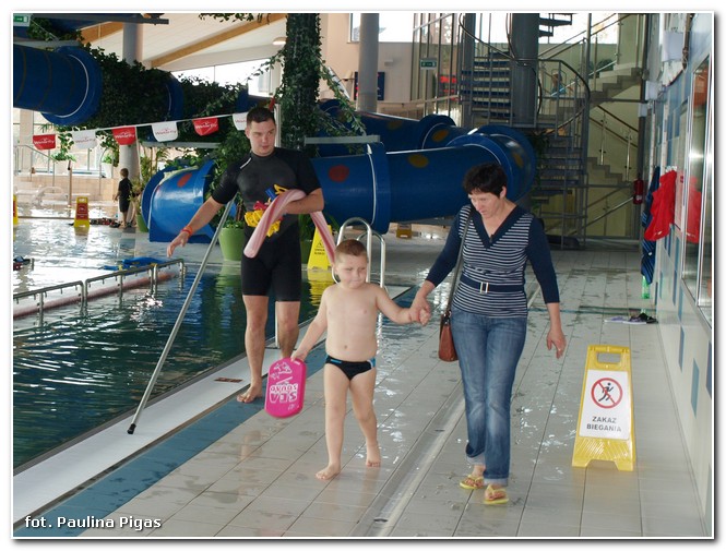 TVN w Średzkim Parku Wodnym podczas zajęć Maćka