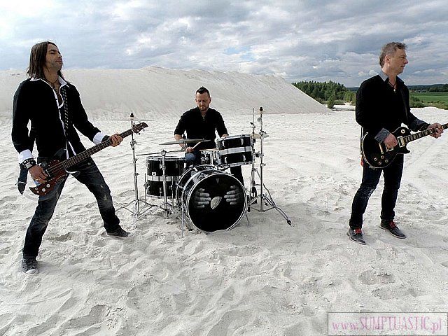 Sumptuastic wystąpi podczas kiermaszu bożonarodzeniowego w Miękini.