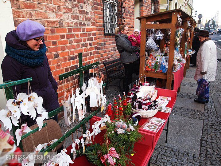 Kiemasz przed muzeum 