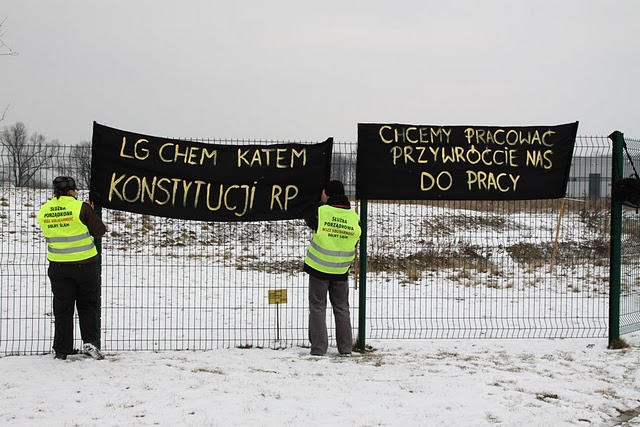 Akcja prosteteacyjna Solidarności pod LG Chem Poland