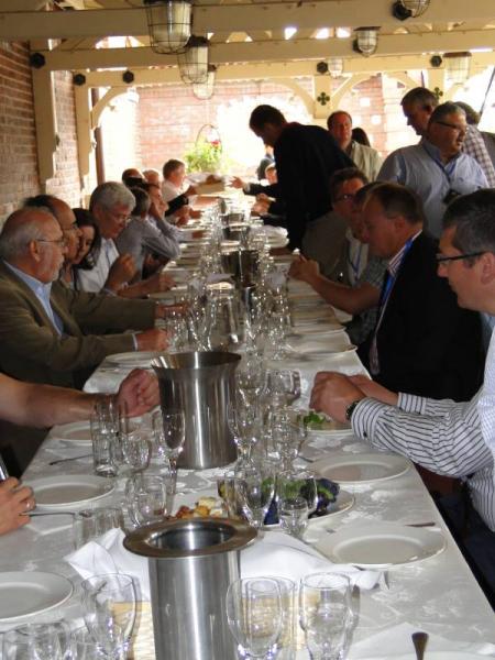 Wizyta ministrów UE w winnicach Jaworek w Miękini