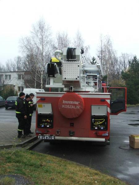 Odbiór techniczny samochodu w PSP w Środzie Śląskiej