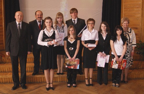 Absolwenci 2010 w Zespole Szkół Ponadgimnazjalnych w Ziębicach