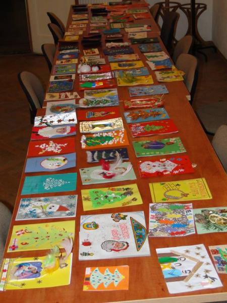 Obrady jury konkursu na kartkę świąteczną - Środa Śląska 2011