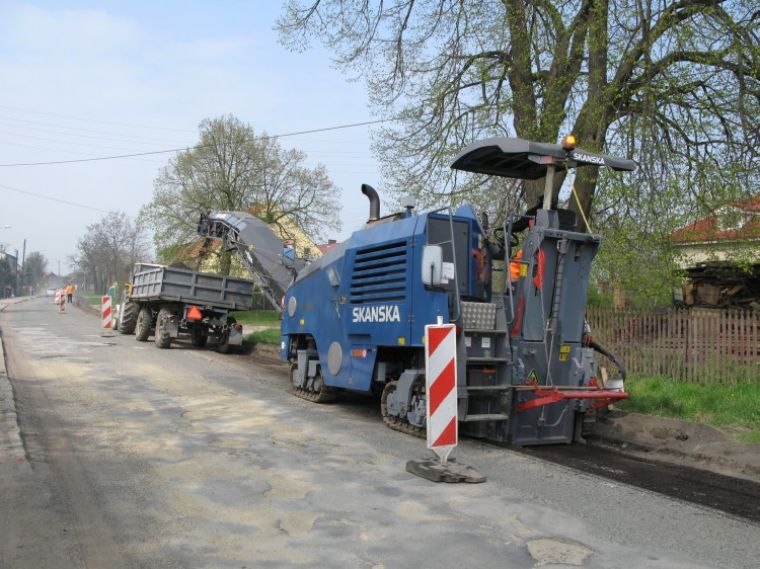 Nowe drogi i chodniki w powiecie średzkim