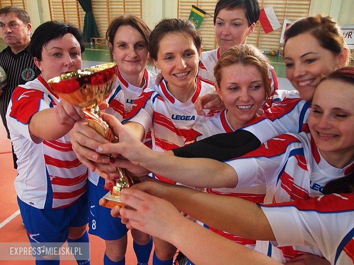 Drużyna kobiet Skarby Środa Śląska wygrała z Polboto Udanin