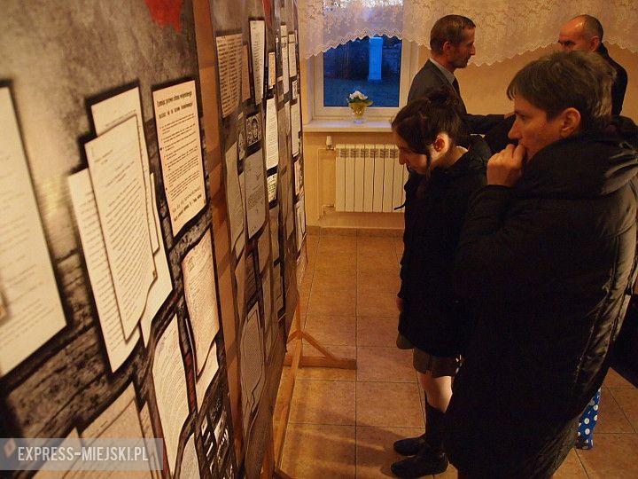 Otwarcie wystawy w Ośrodku Kultury w Kostomłotach