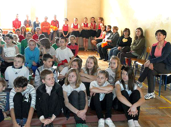 Olimpiada w sali gimnastycznej