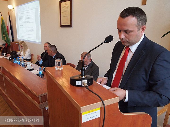 Majowa sesja powiatu