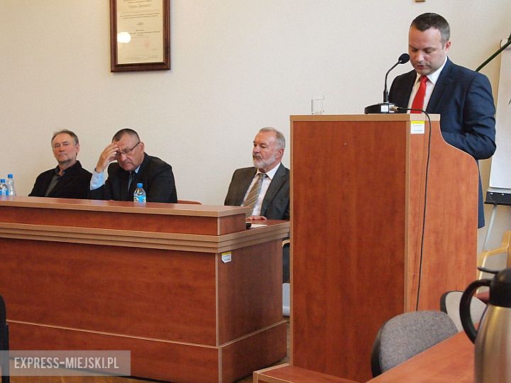 Majowa sesja powiatu