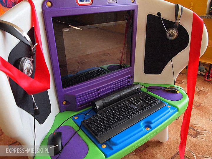 Przekazanie komputera w Malczycach