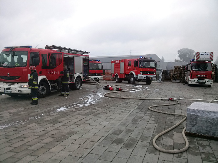 Pożar gaszono przez ponad 3 godziny