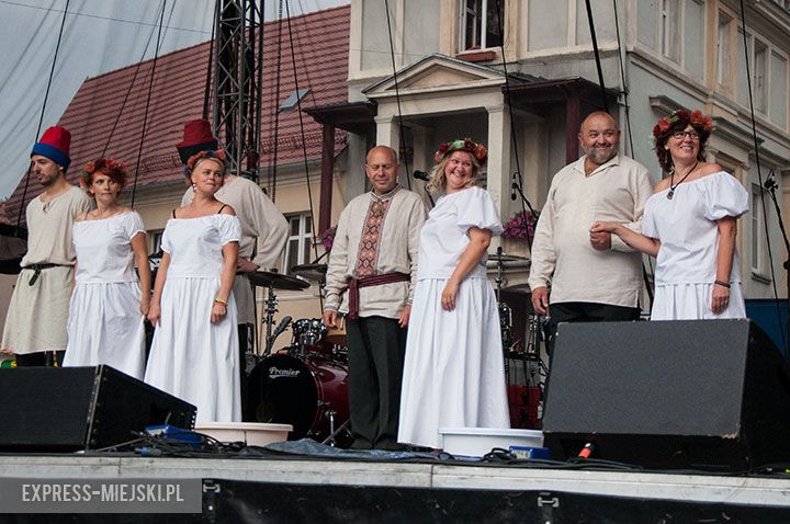 Jeden z głównych punktów programu - deptanie winogron