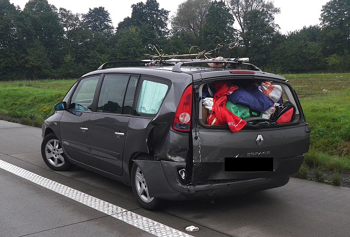 Wypadek na autostradzie. Na miejscu zginął kierowca