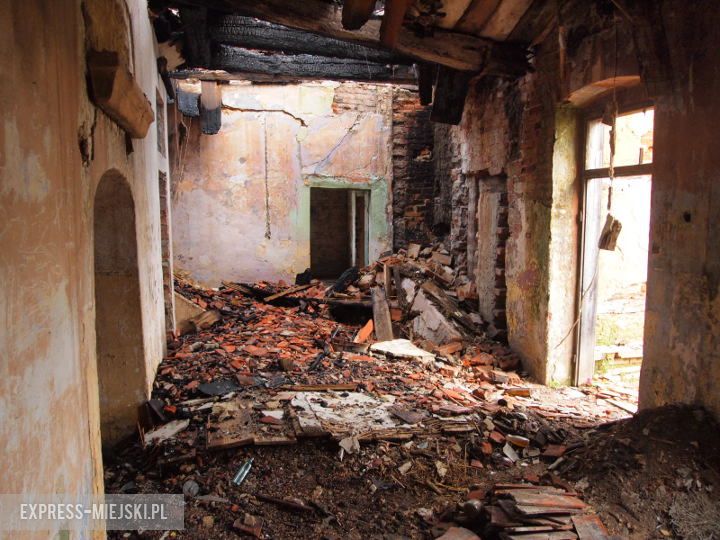 Dworek w Jastrzębcach