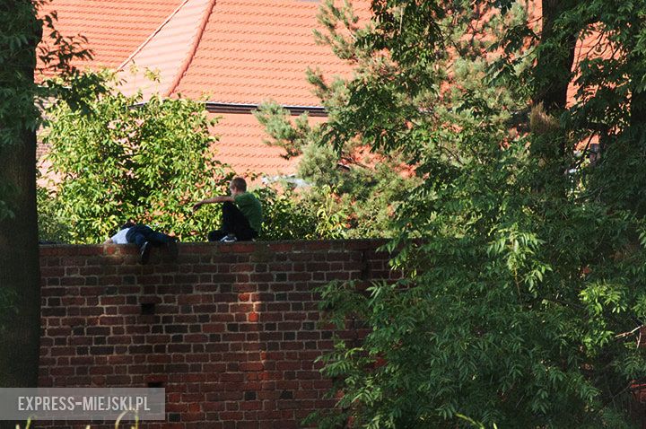 Ulica Basztowa i spalona baszta