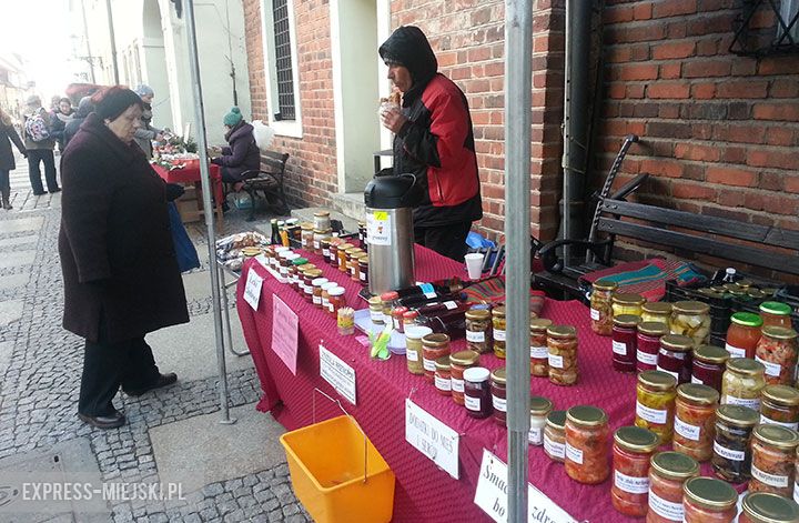 Jarmark w centrum miasta