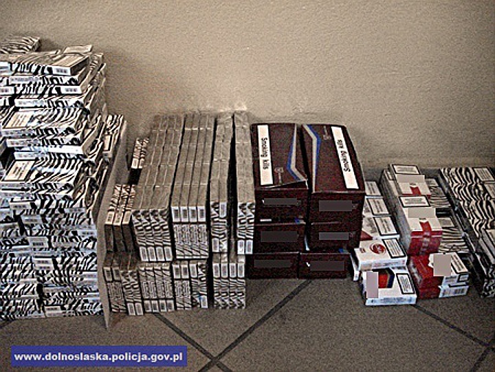Znalezione papierosy i tytoń