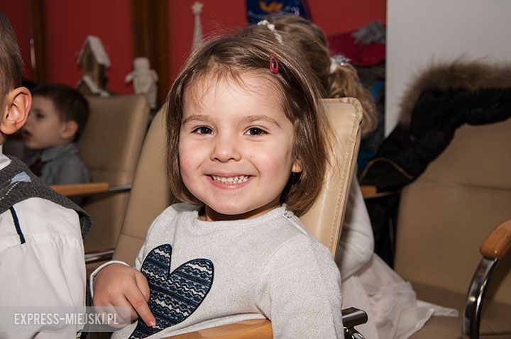 Przedszkolaki zatańczyły dla Babć i Dziadków