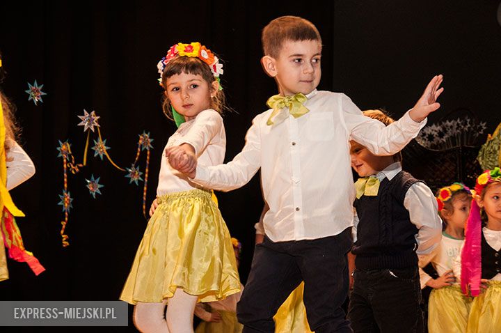 Przedszkolaki zatańczyły dla Babć i Dziadków