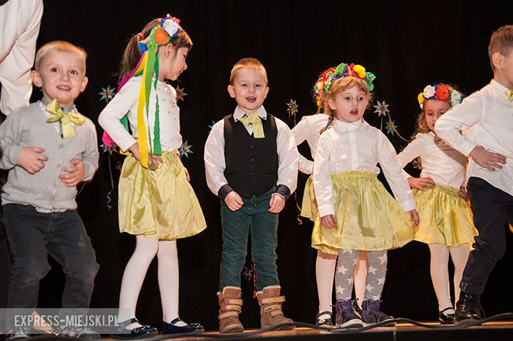 Przedszkolaki zatańczyły dla Babć i Dziadków