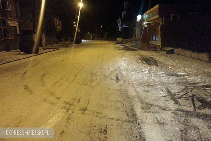 8 lutego - główna droga w Kostomłotach