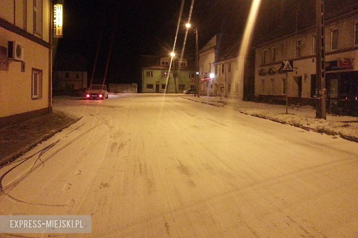 8 lutego - główna droga w Kostomłotach