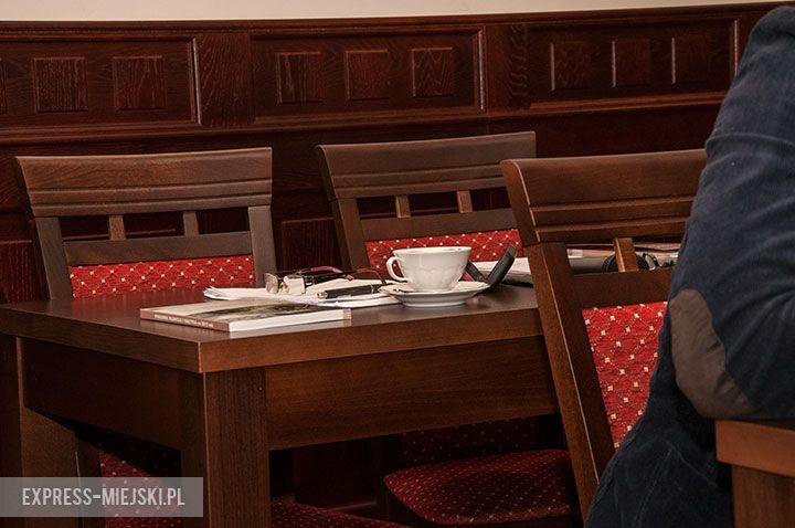 Tuż przed rezygnacją przewodniczącego z pełnionej funkcji członkowie klubu radnych Nasza Gmina opuścili salę obrad